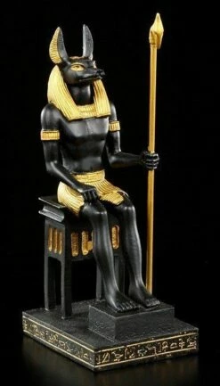Ägyptischer Gott Anubis Auf Thron