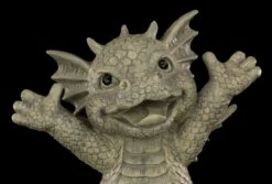 Gartenfigur - Begrüßungs Drache - Hallo -FIGUREN Verkäufe 13699 9 Garten Figur Hallo 9 1280x1280