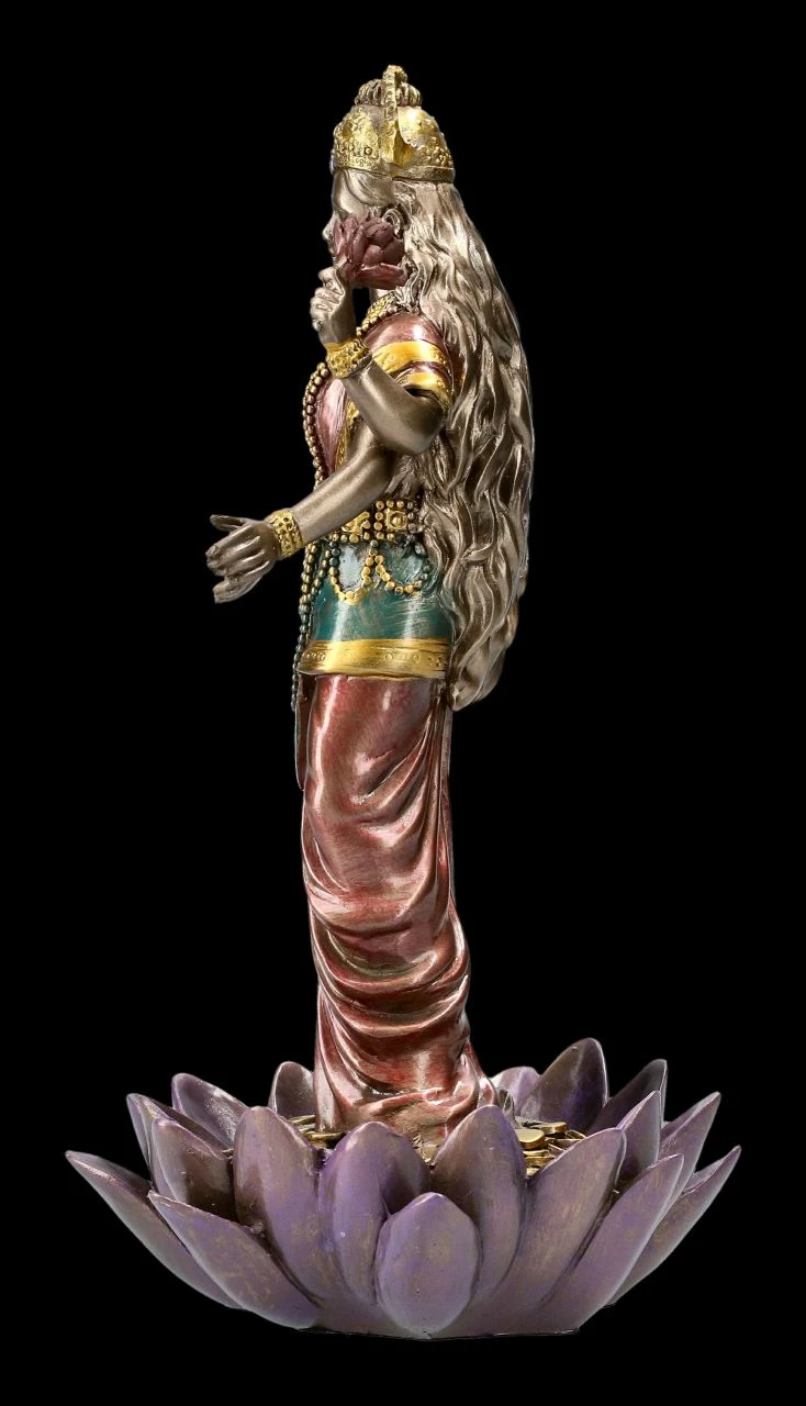 Lakshmi Figur Auf Lotus 6 Lakshmi Figur Auf Lotus – Bild 4