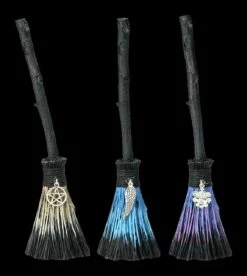 Hexenbesen 6er Set - Positive Energie 14 Hexenbesen 6er Set - Positive Energie -FIGUREN Verkäufe 2D FS23188 Hexenbesen 6er Set Positive Energie 11 1280x1280