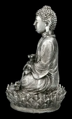 Buddha Figur Silberfarben Auf Lotus 13 Buddha Figur Silberfarben Auf Lotus -FIGUREN Verkäufe 2D FS23283 Buddha Figur silberfarben auf Lotus 2 1280x1280