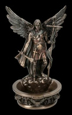 Erzengel Gabriel Mit Weihwasserbecken