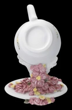 Engel Figur - Putte Fällt Aus Tasse Und Rosen -FIGUREN Verkäufe 2D FS23698 Engel Figur Putte spielt mit Tasse und Rosen 6 1280x1280