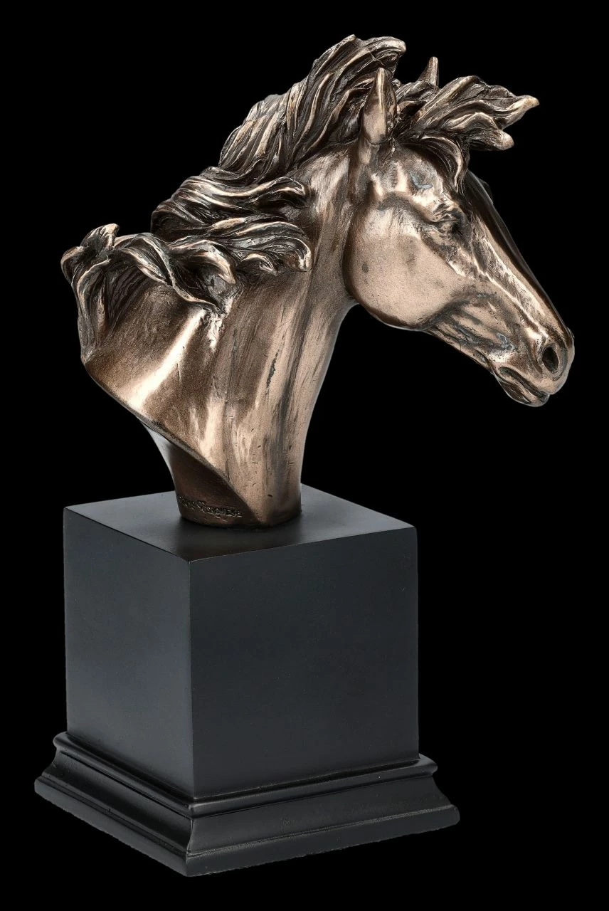 Pferdekopf Büste Auf Monolith Klein 3 Pferdekopf Büste Auf Monolith Klein