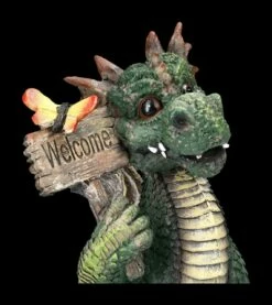 Drachen Figur Grün Mit Welcome Schild 15 Drachen Figur Grün Mit Welcome Schild -FIGUREN Verkäufe 2D FS24511 Drachenfigur grun mit Welcome Schild 7 1280x1280