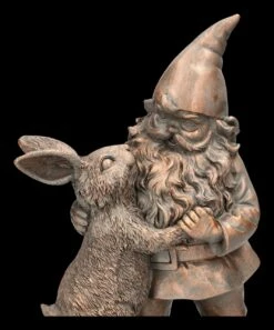 Gartenzwerg Figur Tanzt Mit Hase -FIGUREN Verkäufe 2D FS24527 Gartenzwerg Figur tanzt mit Hase 8 1280x1280