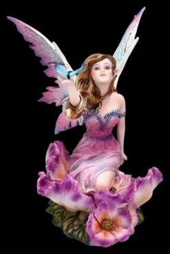 Elfen Figur - Mara Mit Schmetterling -FIGUREN Verkäufe 2D FS25191 Elfen Figur Mara mit Schmetterling 1 1280x1280