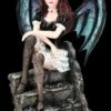 Elfen Figur - Dark Mira Sitzt Auf Treppe -FIGUREN Verkäufe 2D FS25417 Elfen Figur Dark Mira sitzt auf Treppe 5 1280x1280
