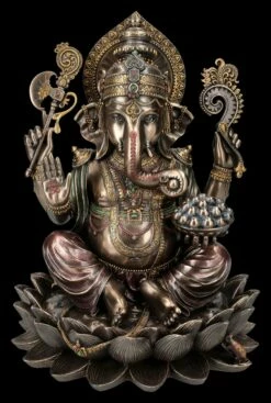 Ganesha Figur - Elefantenköpfiger Gott Auf Lotus