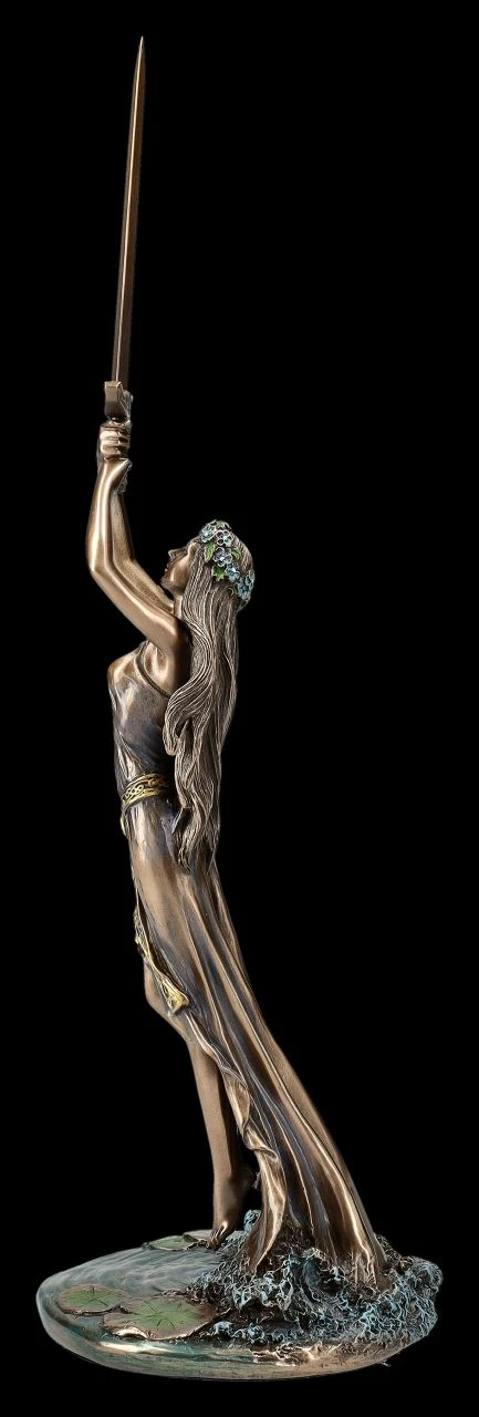 Lady Of The Lake Figur - Hebt Excalibur Zum Himmel 6 Lady Of The Lake Figur - Hebt Excalibur Zum Himmel – Bild 4