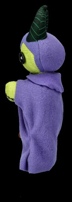 Plüschfigur Voodoopuppe - Queen Malice 13 Plüschfigur Voodoopuppe - Queen Malice -FIGUREN Verkäufe 2D FS26742 Pluschfigur Voodoopuppe Queen Malice 2 1280x1280