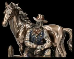 Cowboy Figur Mit Pferd Bei Der Rast 15 Cowboy Figur Mit Pferd Bei Der Rast -FIGUREN Verkäufe 2D FS26784 Cowboy Figur mitPferd bei der Rast 8 1280x1280