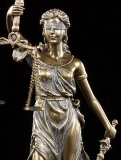 Kleine Justitia Figur Mit Waage Und Schwert -FIGUREN Verkäufe 4474 6 justitia figur 6 1280x1280