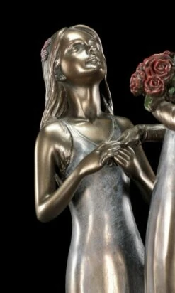 Braut Figur Mit Brautjungfer -FIGUREN Verkäufe Braut Figur Brautjungfer 10 1280x1280