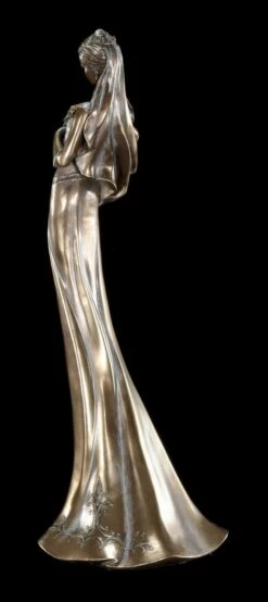 Braut Figur - Mina Mit Wildblumen -FIGUREN Verkäufe Braut Figur Wildblumen 4 1280x1280