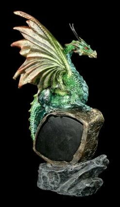 Drachen Figur Mit LED - Auge Des Drachen - Grün 11 Drachen Figur Mit LED - Auge Des Drachen - Grün -FIGUREN Verkäufe Drachen Figur Gruen LED 4 1280x1280