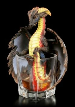 Drachen Figur Im Rum Glas 10 Drachen Figur Im Rum Glas -FIGUREN Verkäufe Drachen Figur Im Rum Glas 2 1280x1280
