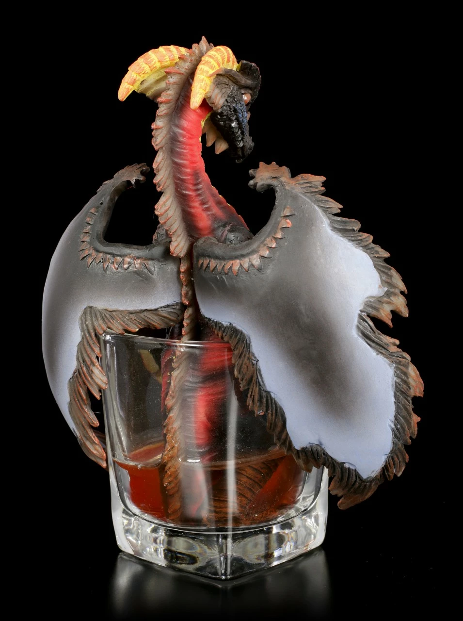 Drachen Figur Im Rum Glas 7 Drachen Figur Im Rum Glas – Bild 5