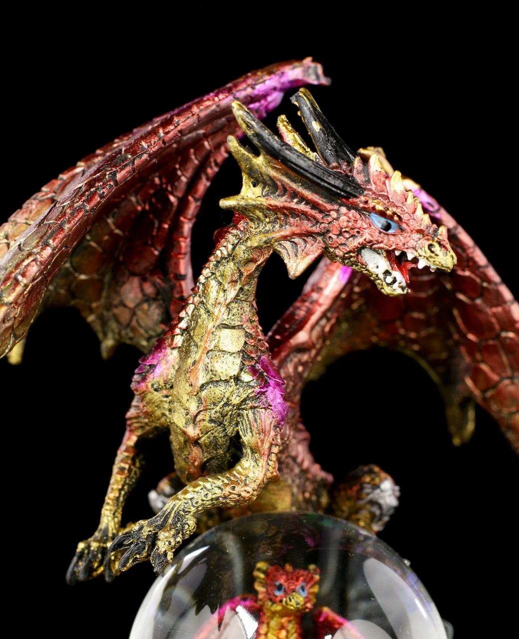 Drachenfigur Mit Schneekugel - Ruby Oracle 10 Drachenfigur Mit Schneekugel - Ruby Oracle – Bild 8