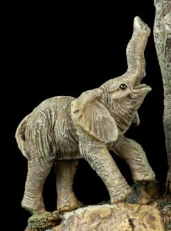 Elefanten Figur - Familie Auf Nahrungssuche -FIGUREN Verkäufe Elefanten Familie Baum 5 1280x1280