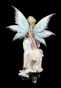 Elfen Figur - Milaileé Mit Eisbär -FIGUREN Verkäufe Elfe Eisbaer 4 1280x1280