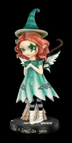 Elfen Figur Mit Besen - I'll Put A Spell On You -FIGUREN Verkäufe Elfe Gruen Spell 2 1280x1280