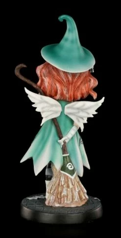 Elfen Figur Mit Besen - I'll Put A Spell On You -FIGUREN Verkäufe Elfe Gruen Spell 5 1280x1280