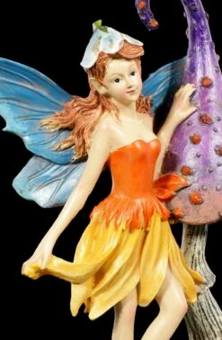 Elfen Figur - Nienna Mit Pilz Und Eichhörnchen 14 Elfen Figur - Nienna Mit Pilz Und Eichhörnchen -FIGUREN Verkäufe Elfen Figur Nienna Mit Pilz Und Eichhoernchen 5 1280x1280