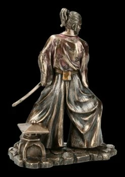 Samurai Krieger Figur Kyota Zieht Schwert -FIGUREN Verkäufe FS15736 Samurai Krieger Figur Kyota zieht Schwert 4 1280x1280