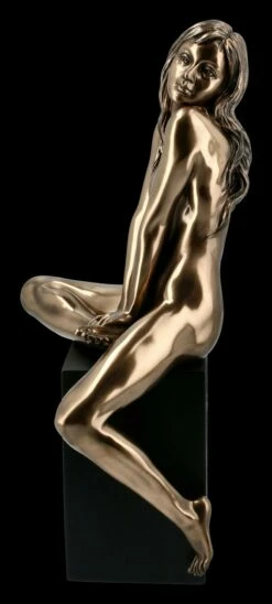 Weibliche Akt Figur - Sitzend Auf Monolith 9 Weibliche Akt Figur - Sitzend Auf Monolith -FIGUREN Verkäufe FS16496 Akt Figur Frau 2 1280x1280