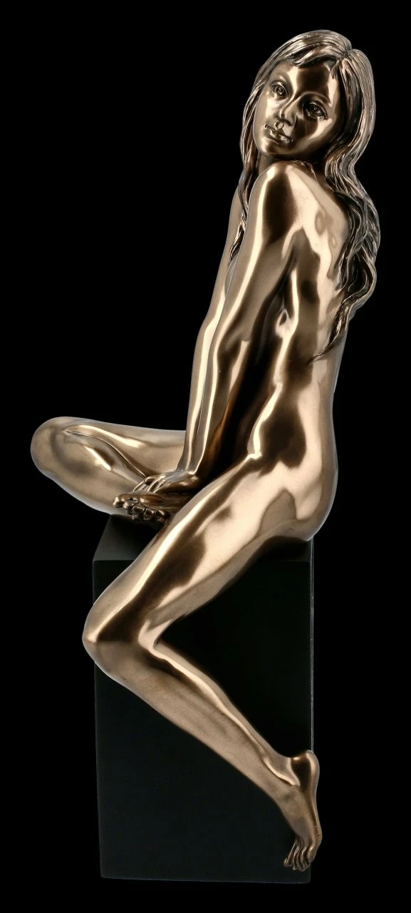 Weibliche Akt Figur - Sitzend Auf Monolith 4 Weibliche Akt Figur - Sitzend Auf Monolith – Bild 2