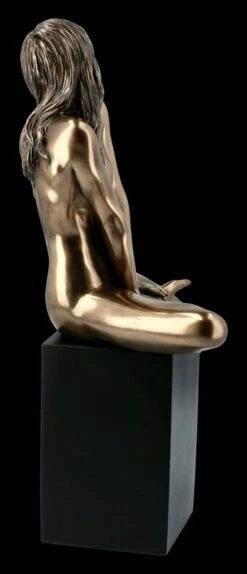 Weibliche Akt Figur - Sitzend Auf Monolith 12 Weibliche Akt Figur - Sitzend Auf Monolith -FIGUREN Verkäufe FS16496 Akt Figur Frau 6 1280x1280