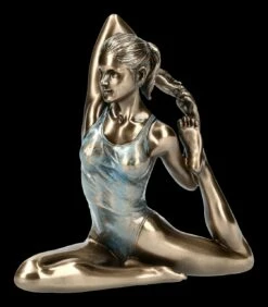 Weibliche Yoga Figur - Eka Pada Rajakapitasana Stellung