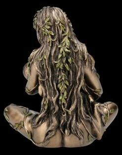 Gaia Figur Klein - Säugt Baby 12 Gaia Figur Klein - Säugt Baby -FIGUREN Verkäufe FS26400 Gaia Figur klein s ugt Baby 6 1280x1280