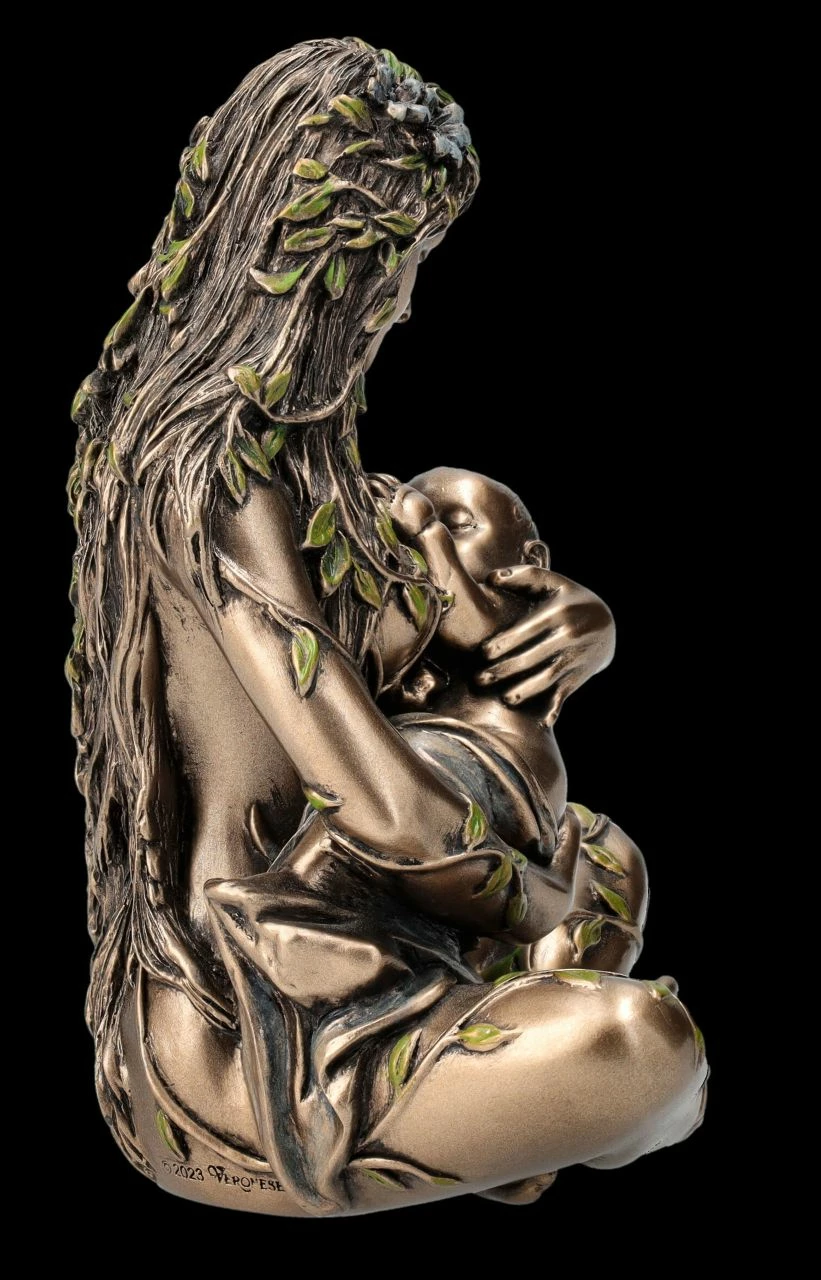 Gaia Figur Klein - Säugt Baby 7 Gaia Figur Klein - Säugt Baby – Bild 5