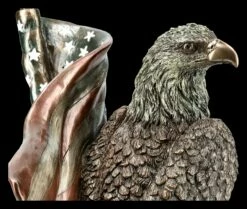 Adler Figur Sitzt Vor US Flagge -FIGUREN Verkäufe KS6432 Adler Figur sitzt vor US Flagge 9 1280x1280