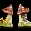 Pixie Figur Im Pilz Als Buchstützen Set -FIGUREN Verkäufe Pixie Im Pilz Buchstuetzen 1280x1280