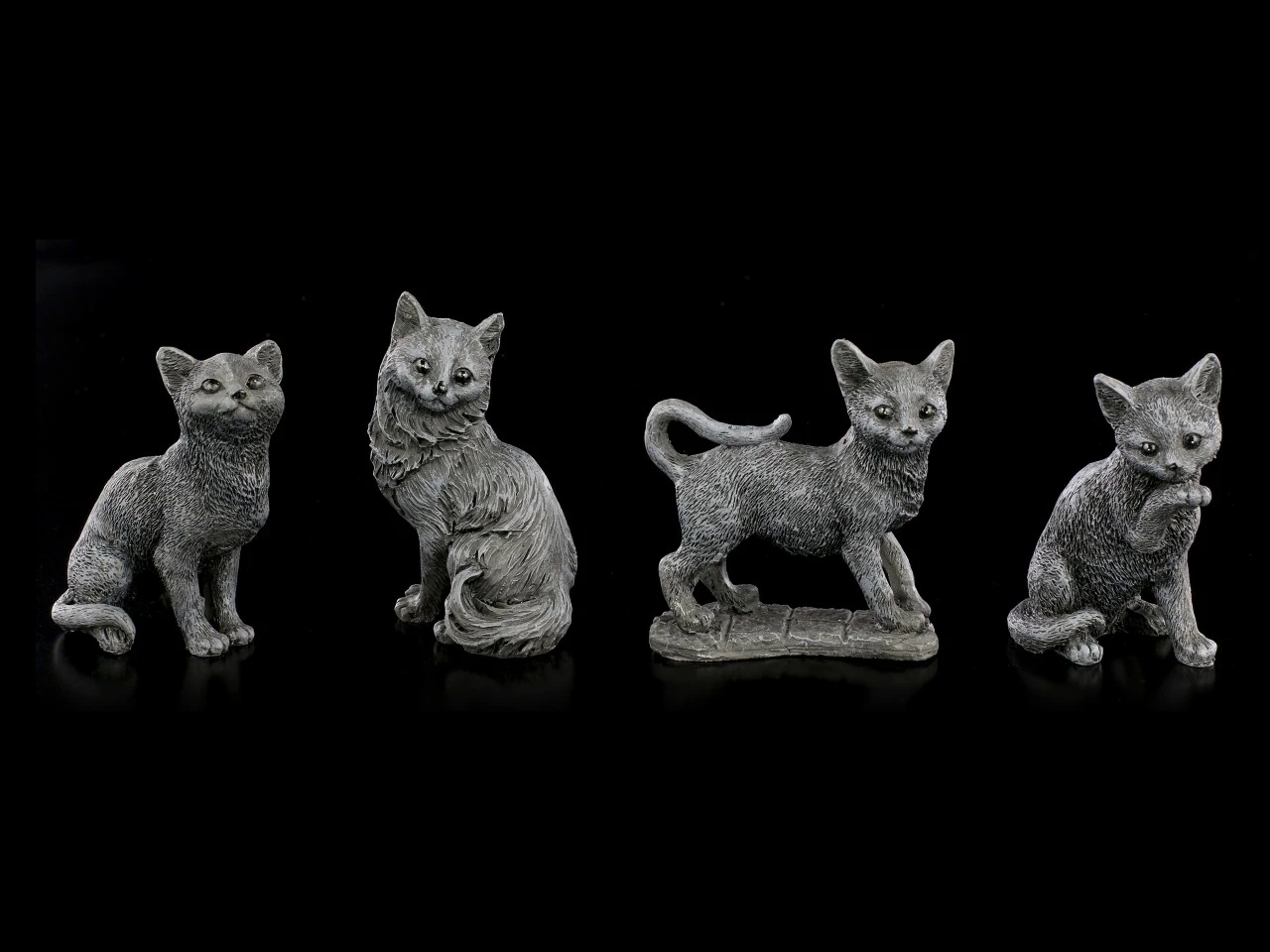 Schwarze Glücks-Katzen Figuren - 4er Set 3 Schwarze Glücks-Katzen Figuren - 4er Set