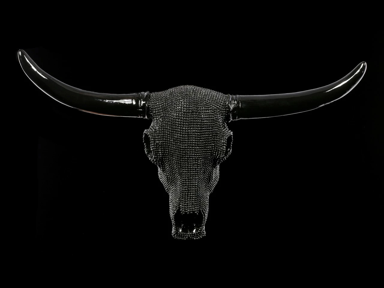 Wandrelief Büffel Schädel - Schwarze Noppen 3 Wandrelief Büffel Schädel - Schwarze Noppen