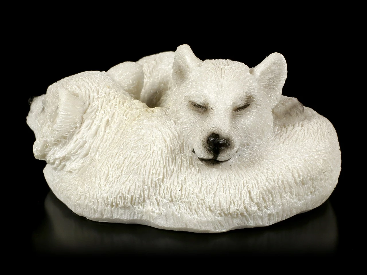 Wolf Figur - Junge Polarwölfe 4 Wolf Figur - Junge Polarwölfe – Bild 2